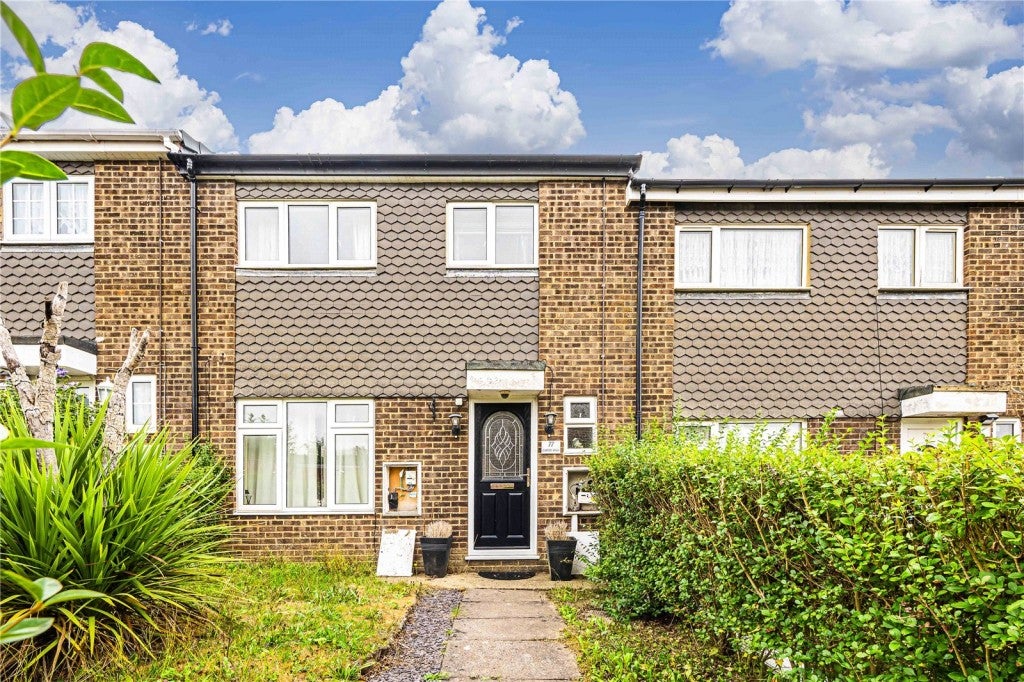 House Lomond Road in Dacorum
