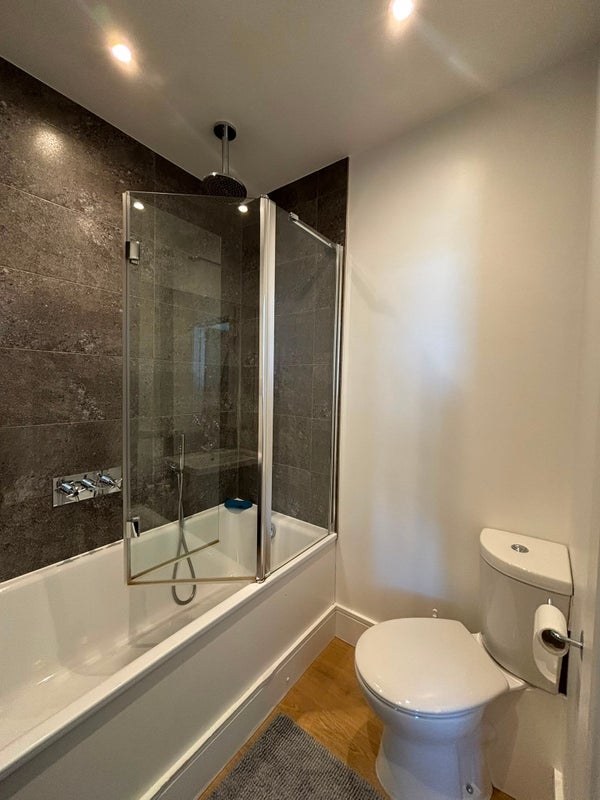 Room Carpenter's Place in Greater London