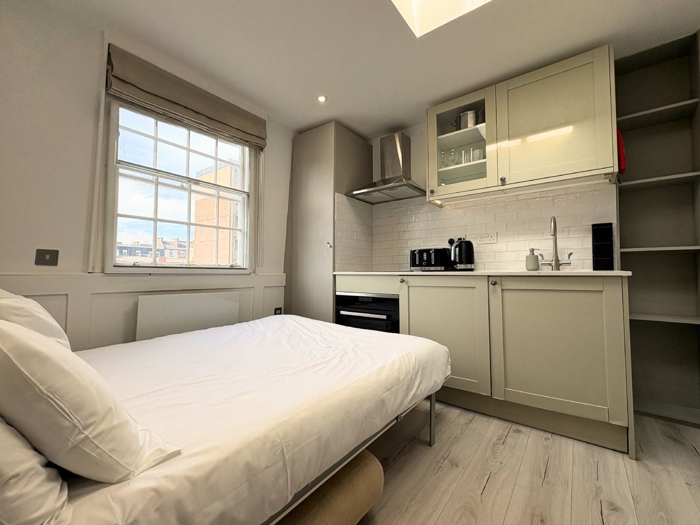 Flat Gloucester Place in City of Westminster