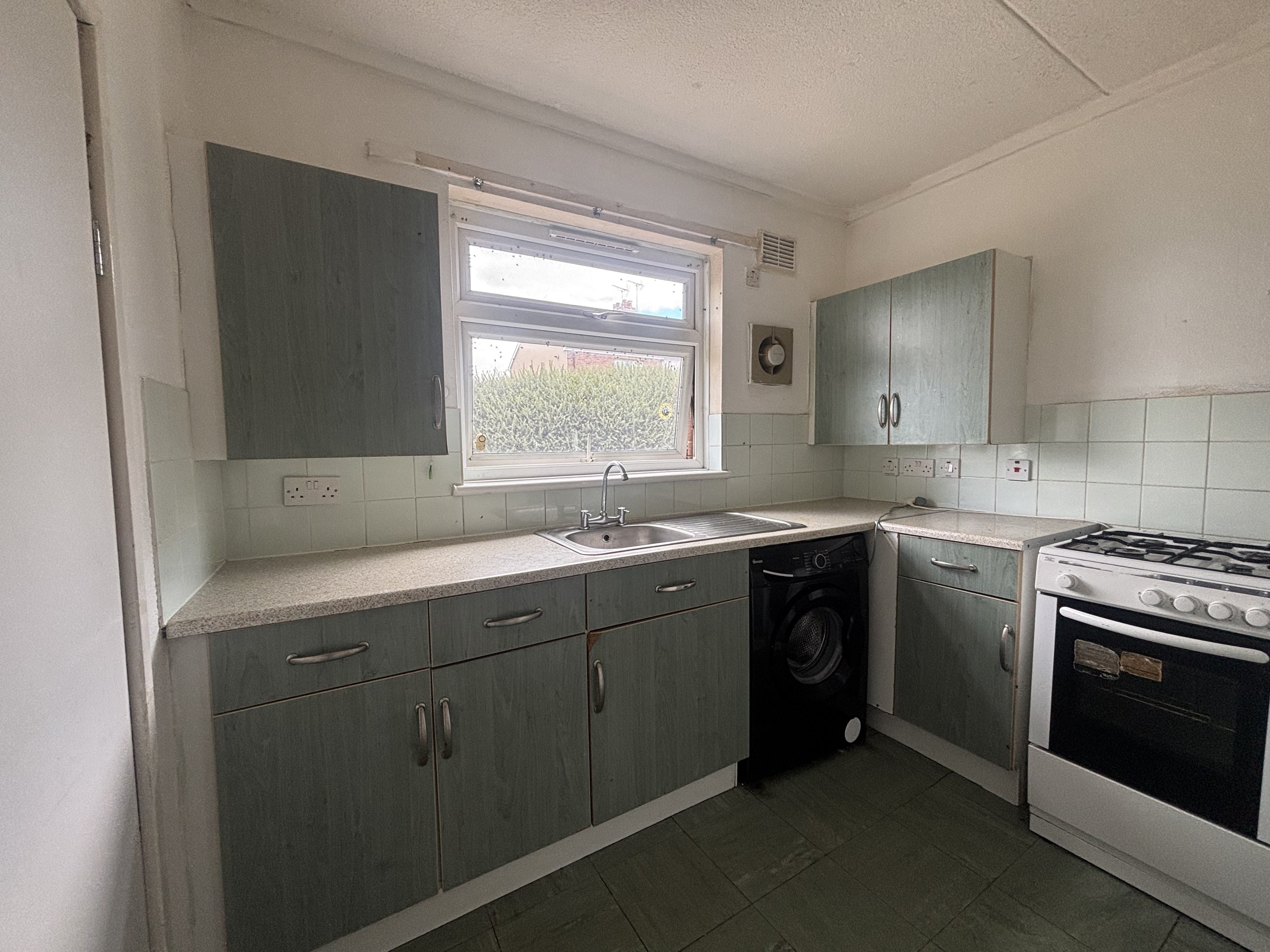Flat Torcastle Close in Coventry