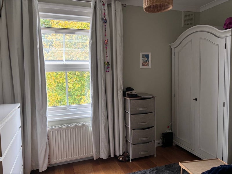 Flat Windsor Road in Greater London