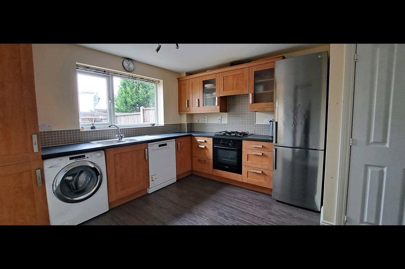 Room Tipton Road in Dudley