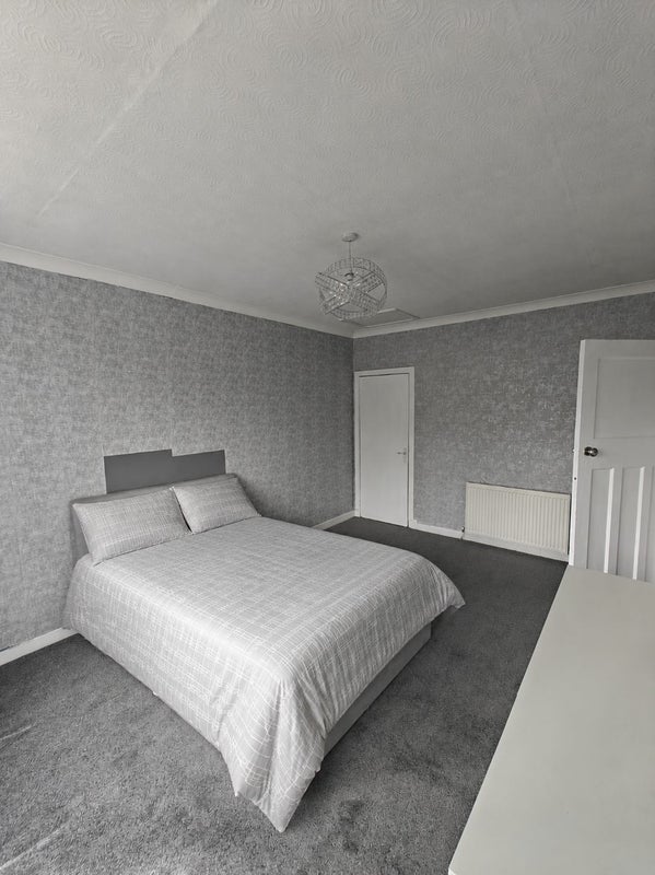 Room Kilmorie Drive in Rutherglen