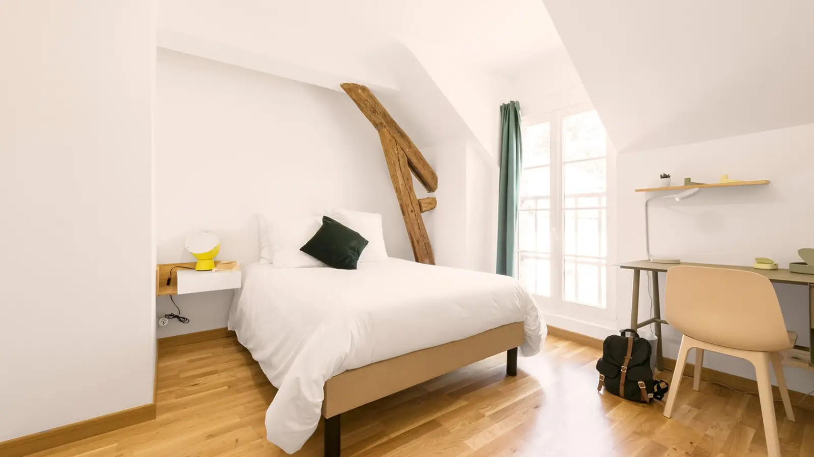 Chambre Rue Saint-Louis à Fontainebleau