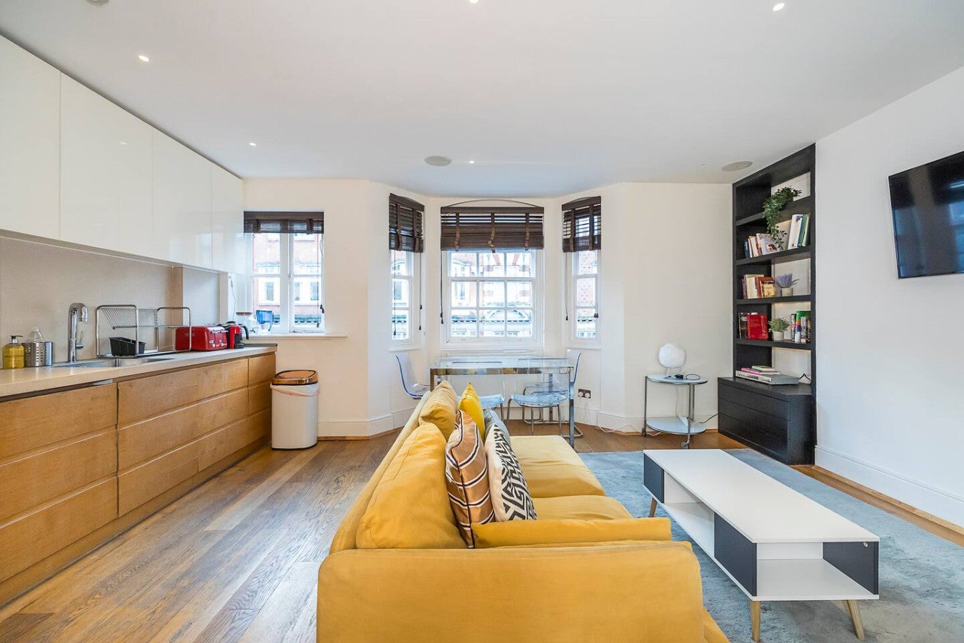 Flat Great Portland Street in City of Westminster