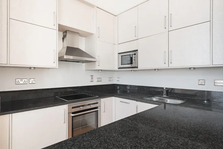Flat Old Brompton Road in Greater London