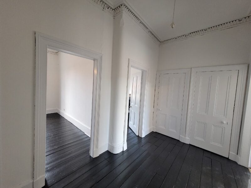 Flat Harvie Street in Glasgow