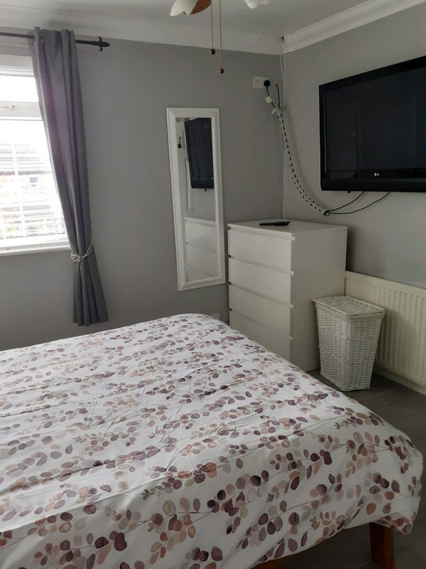 Room Churchill Drive in Marlow