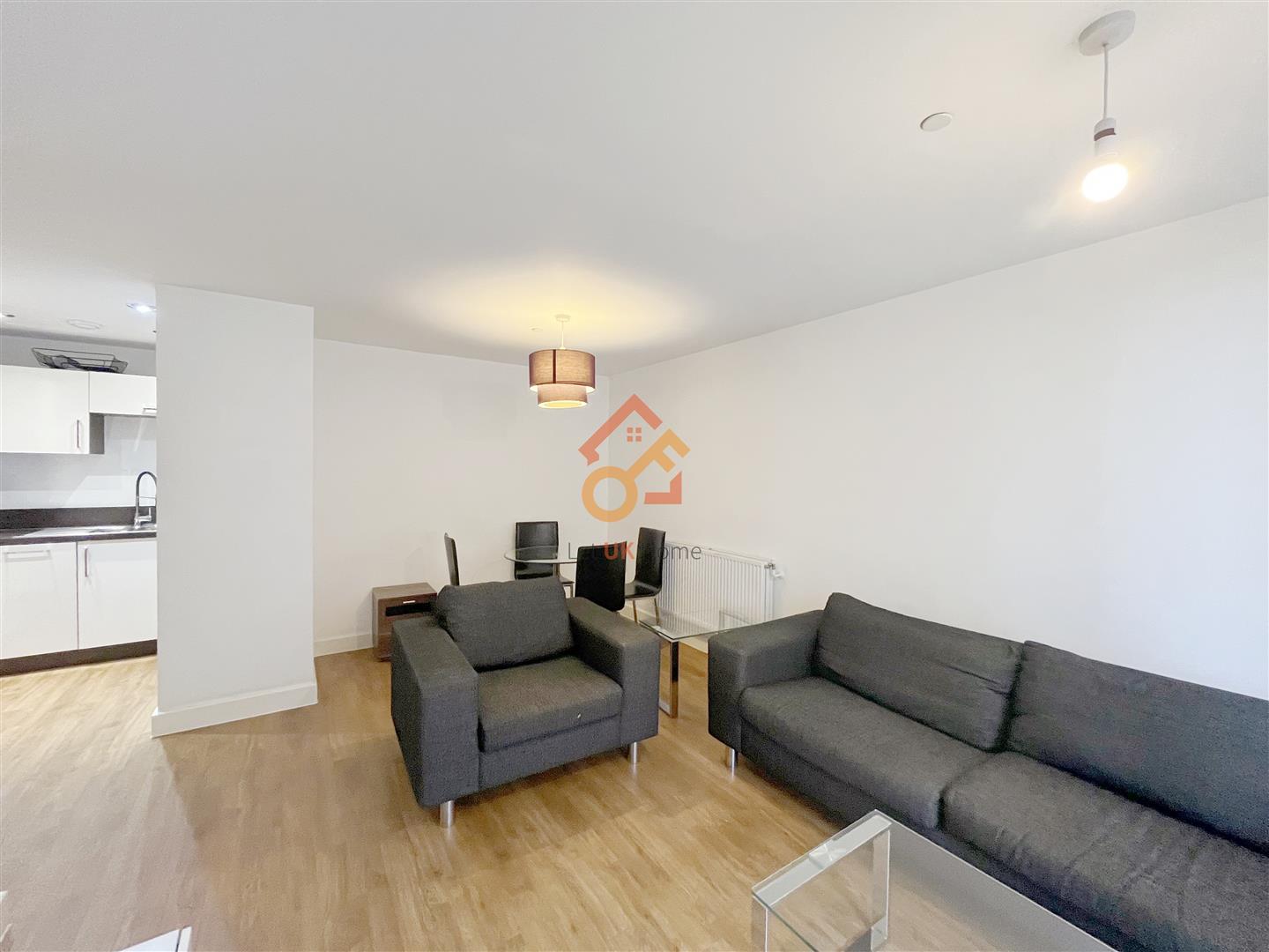 Flat Elmira Street in Greater London