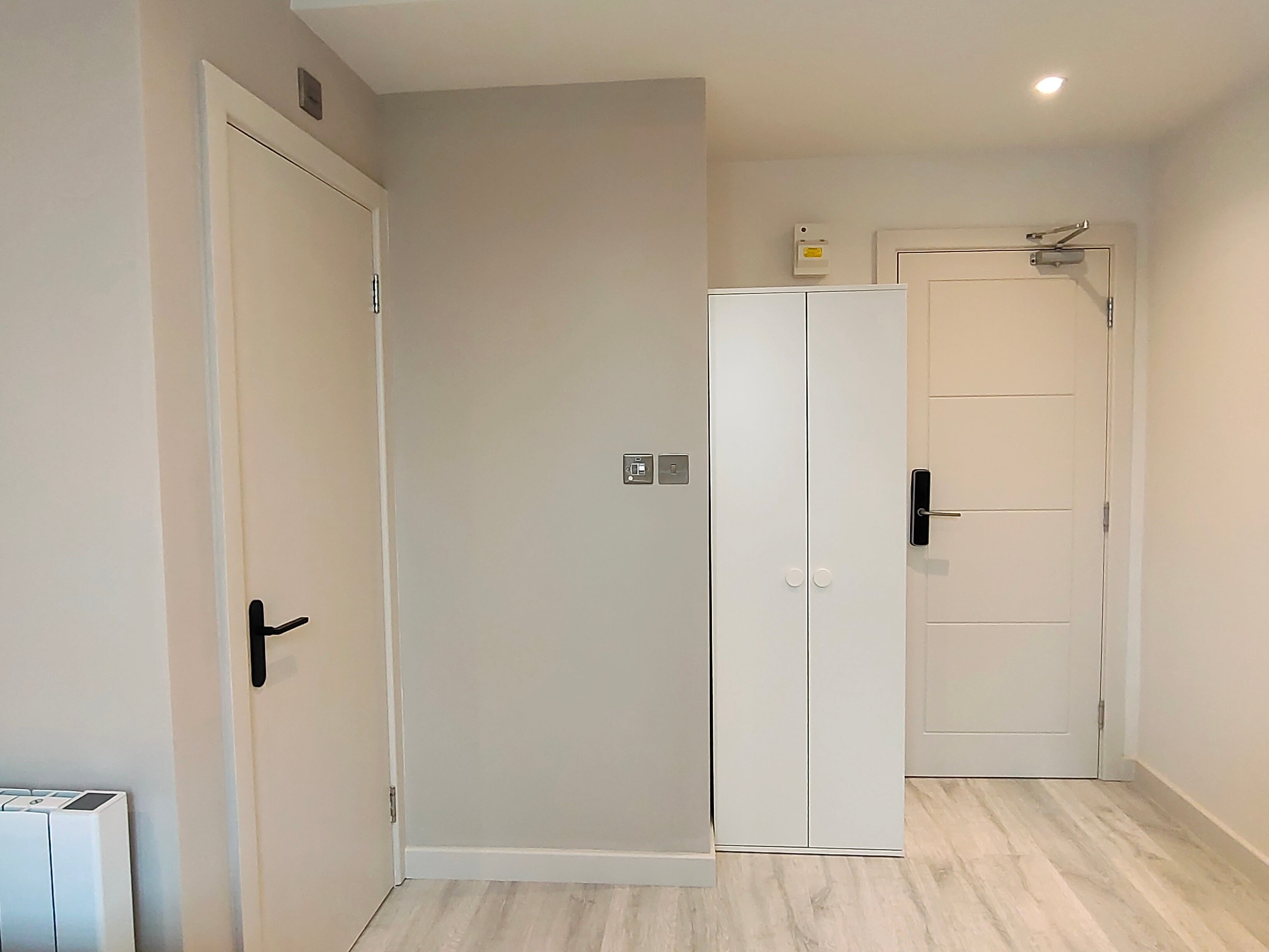 Flat Villiers Road in Greater London