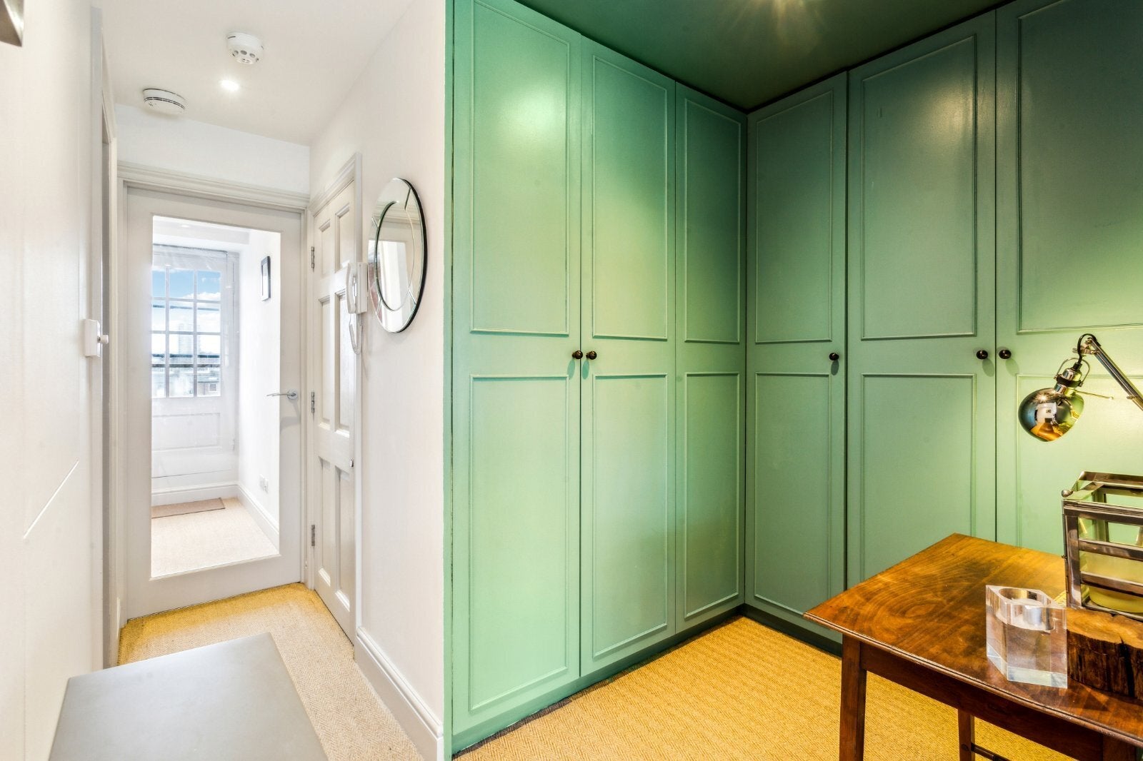 Flat Leinster Square in City of Westminster