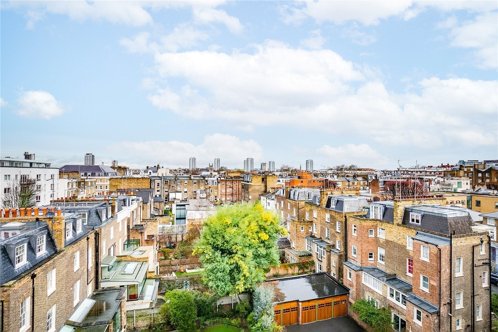 Flat Leinster Square in City of Westminster