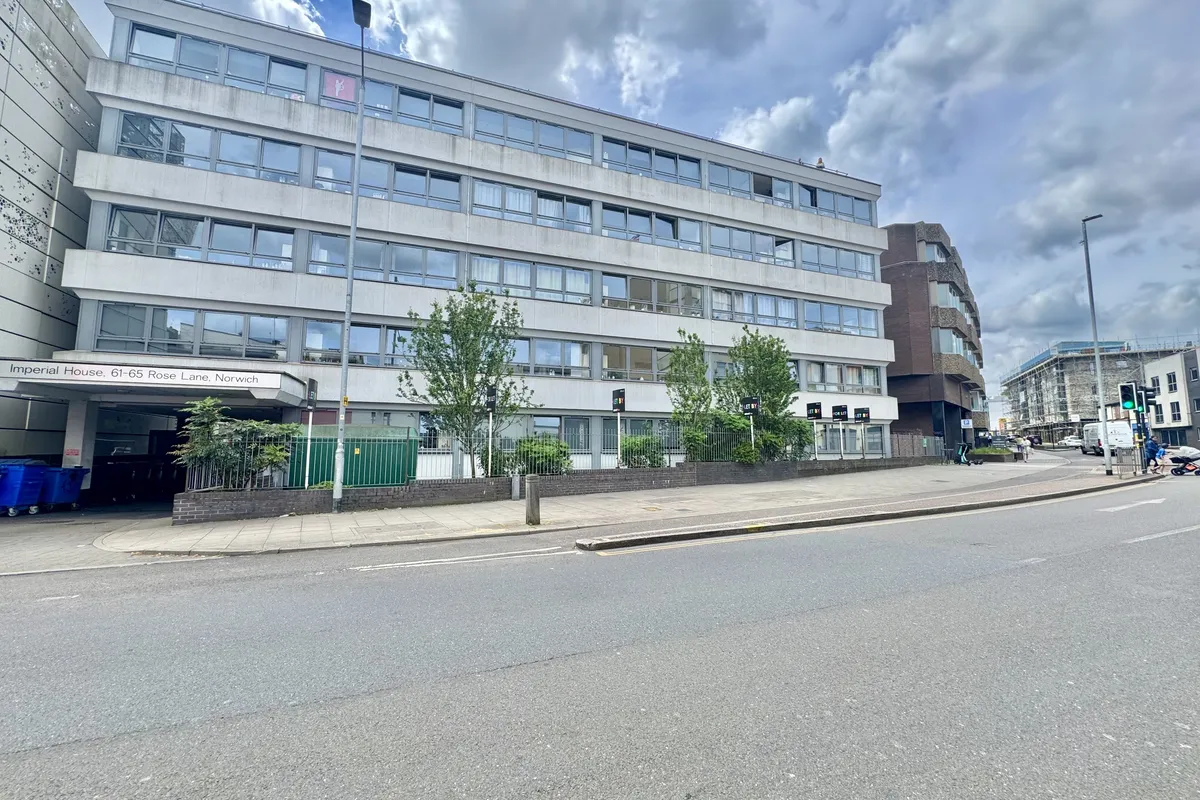 Flat Rose Lane in Norwich