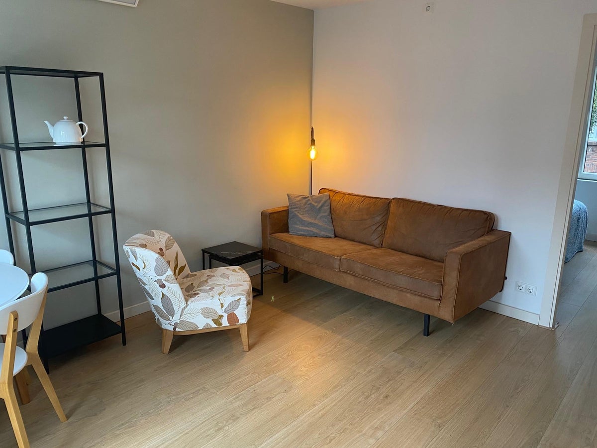 Appartement Djambistraat 12