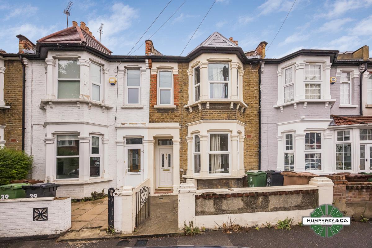 House Melbourne Road in Greater London