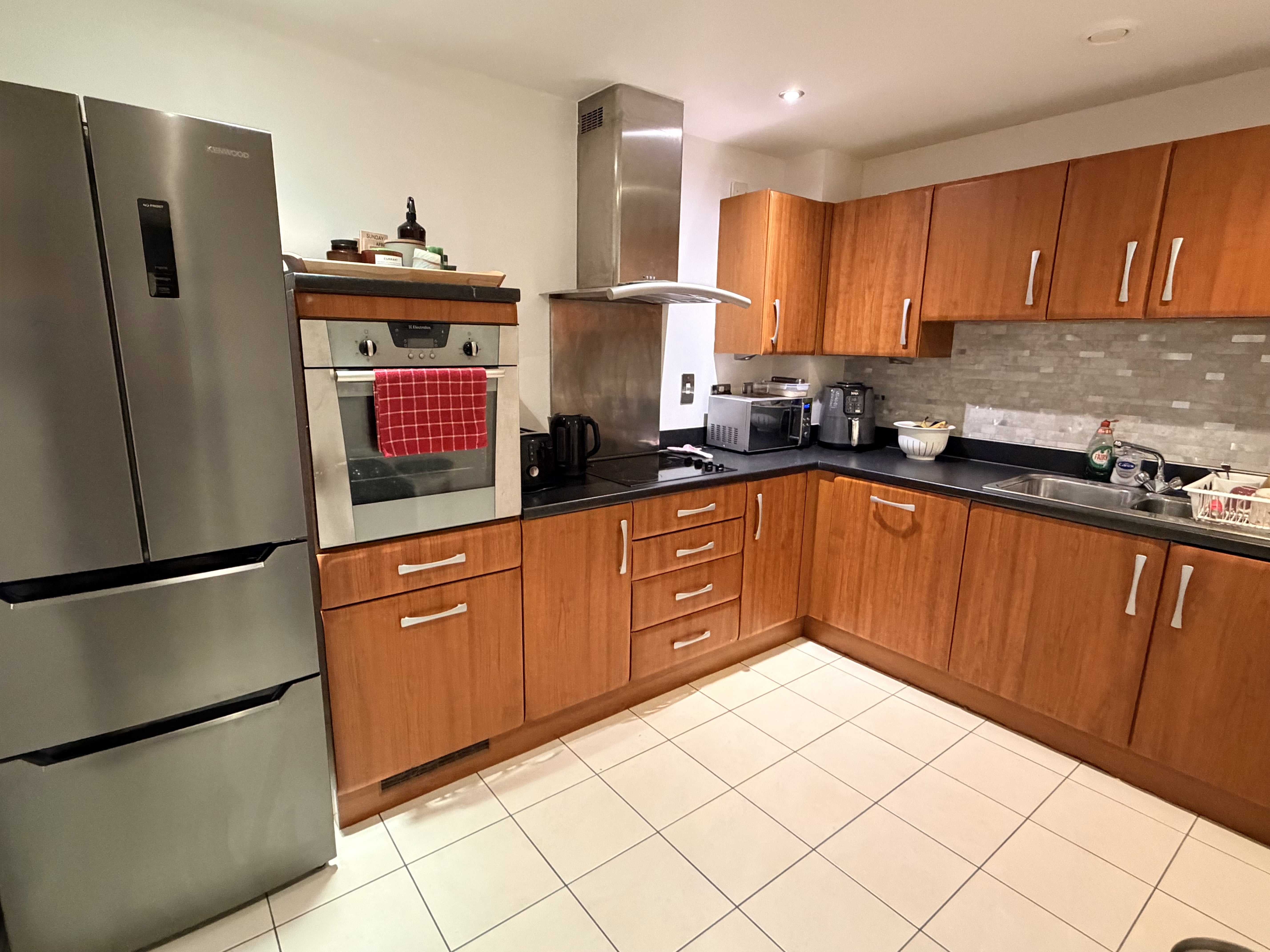 Flat Chandlery Way in Cardiff