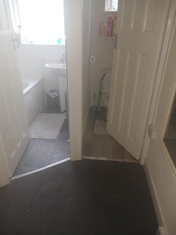Room Willoughby Lane in Greater London