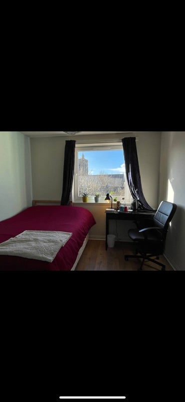 Flat West Bryson Road in City of Edinburgh