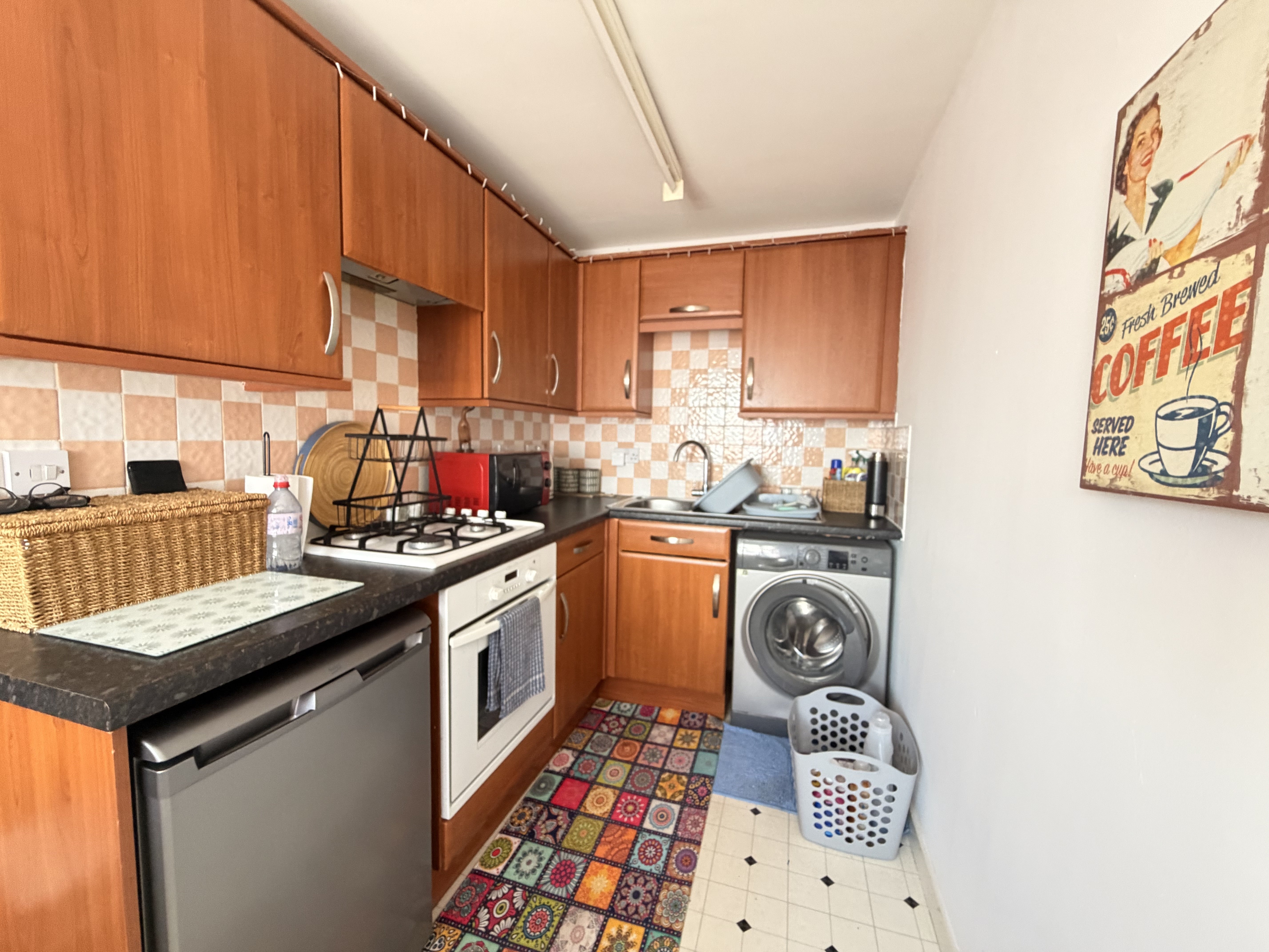 Flat Millers Way in Ashfield