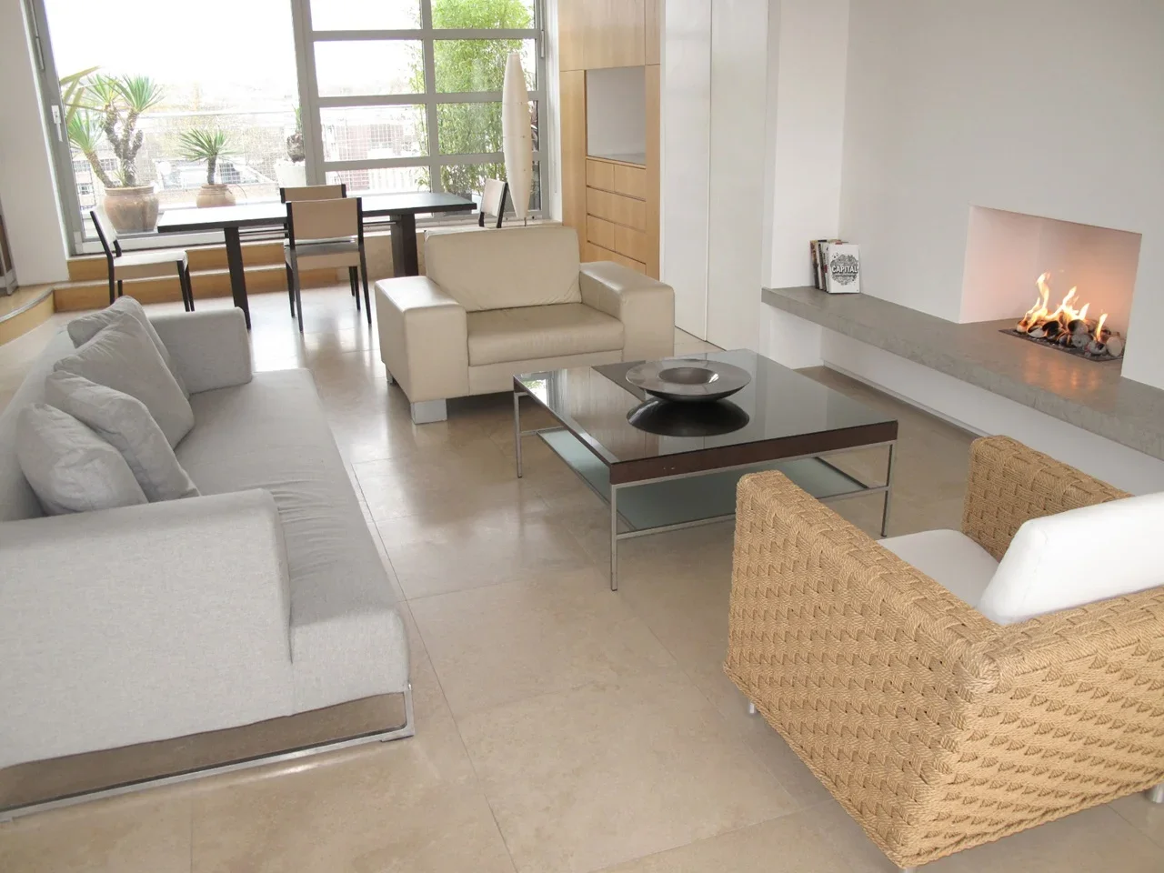 Flat Wenlock Road in Greater London