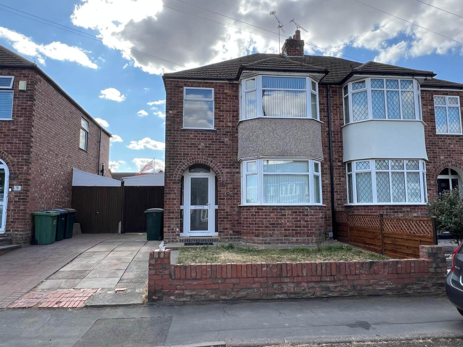 House Stennels Close in Coventry