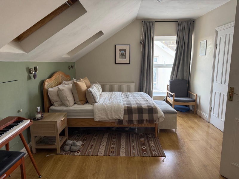 Room Birchanger Road in Greater London