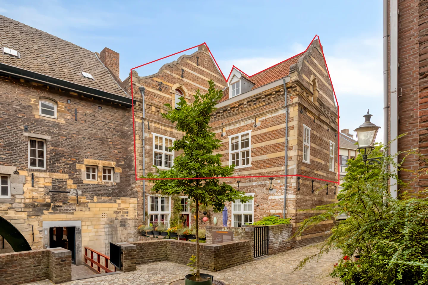 Huis Bisschopsmolengang 2 B in Maastricht