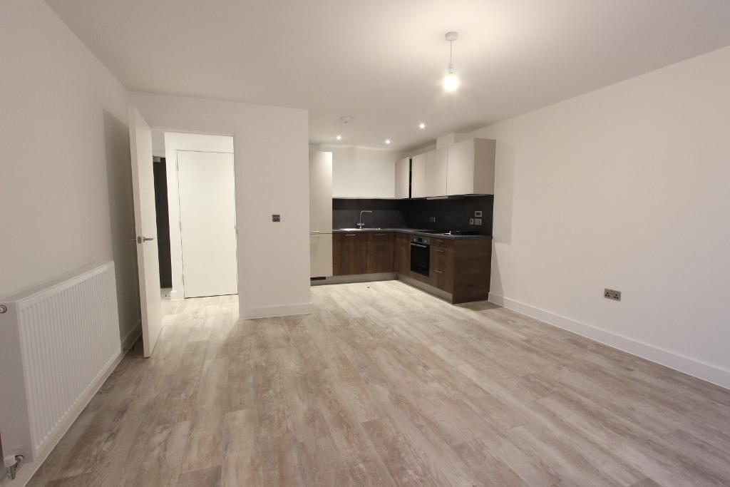 Flat George Street in Ashford