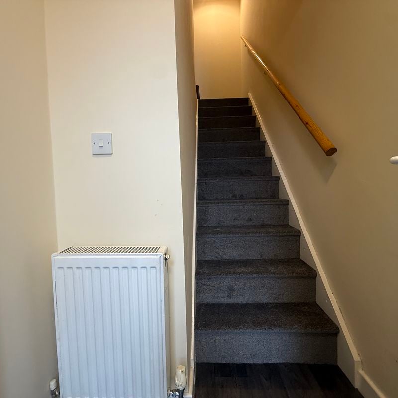 Flat Ashbourne Road in Rocester