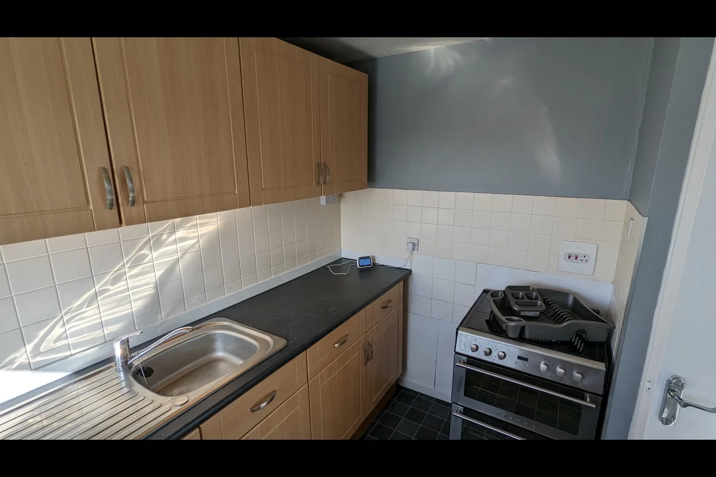Flat Meldrum Close in Greater London