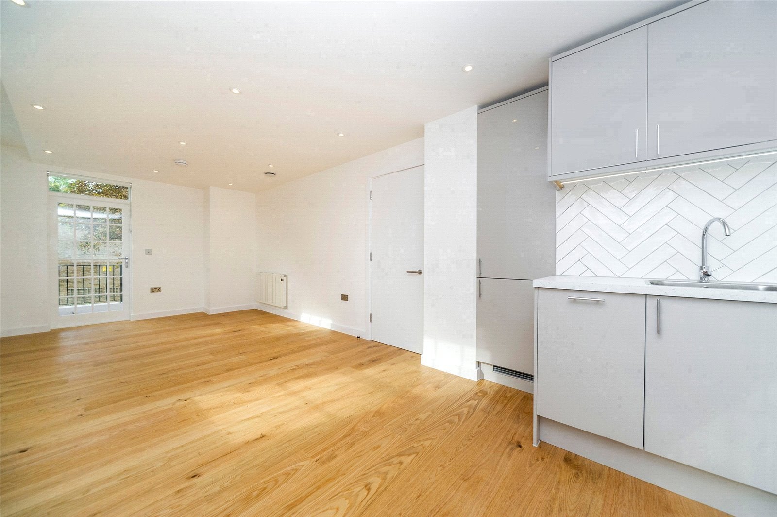 Flat The Hermitage in Greater London