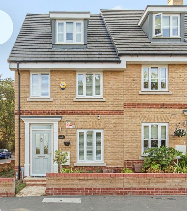 House Schofield Way in Hoddesdon