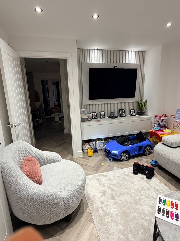 House Schofield Way in Hoddesdon