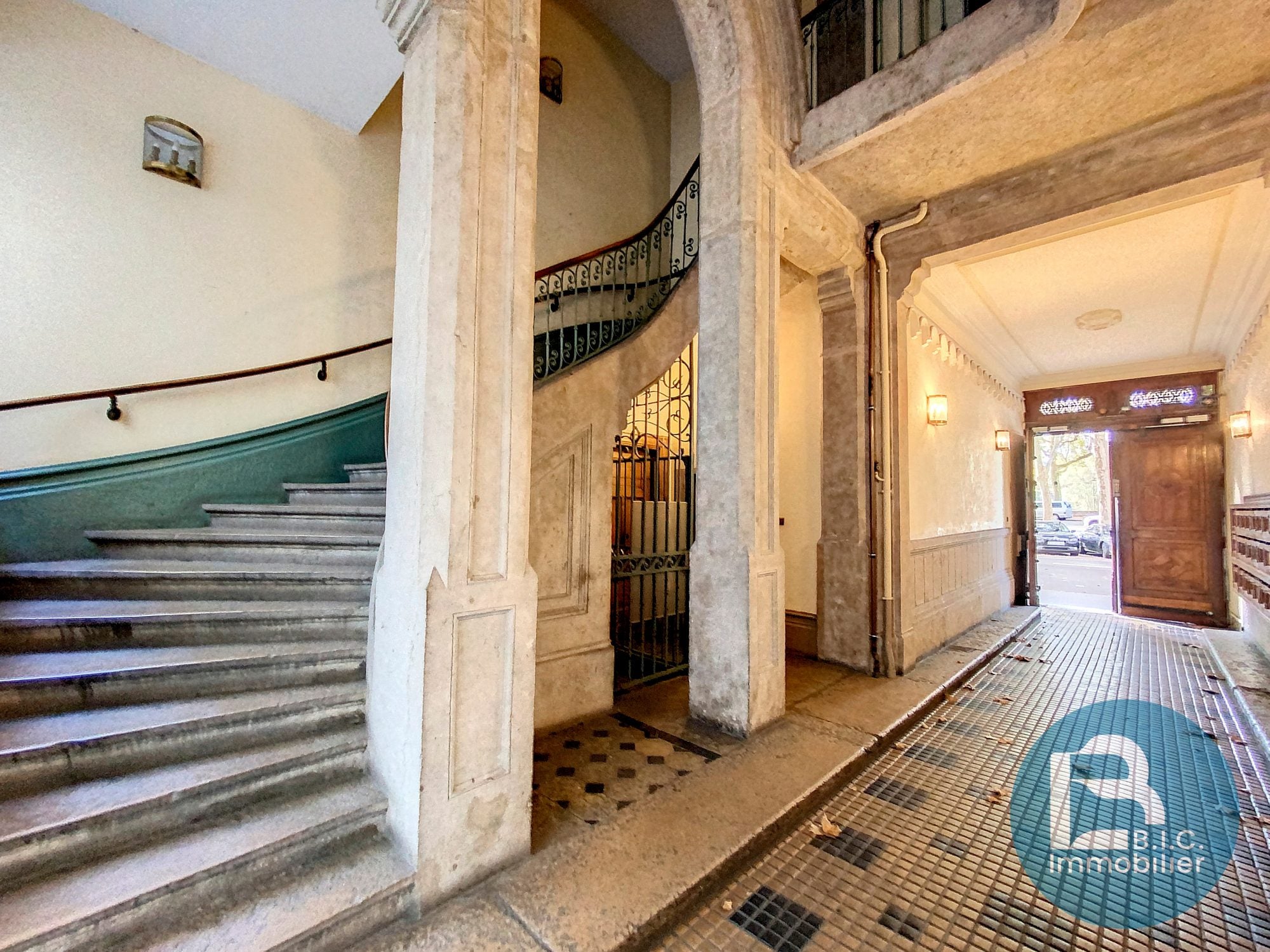 Flat Cours Lafayette in Lyon