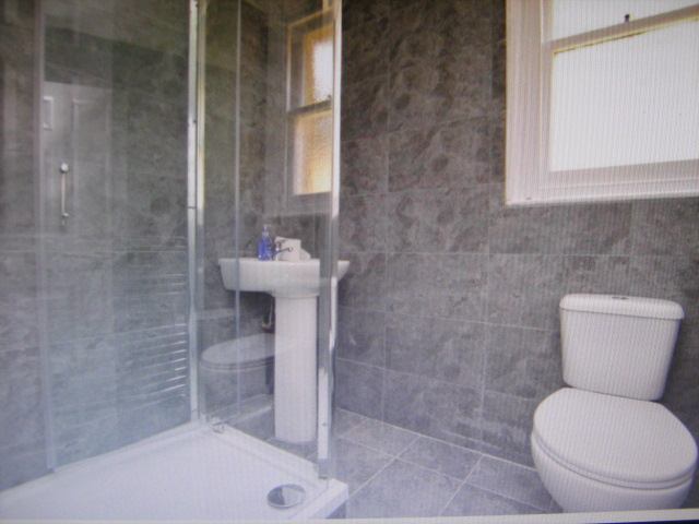Room Morland Road in Greater London