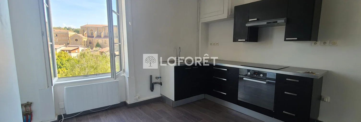Appartement Place Sapéon à L'Arbresle
