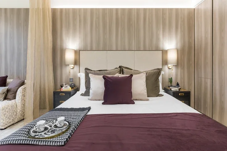 Room Finchley Road in Greater London
