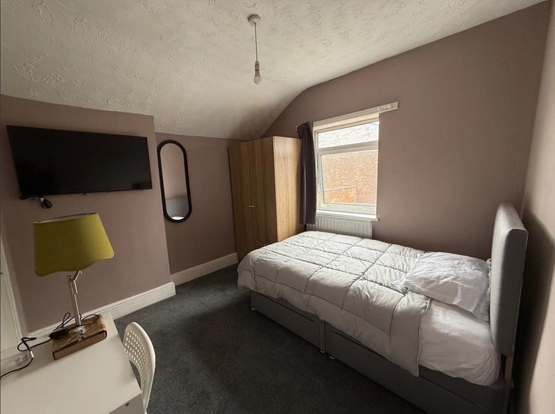 Room Bath Street in Rugby