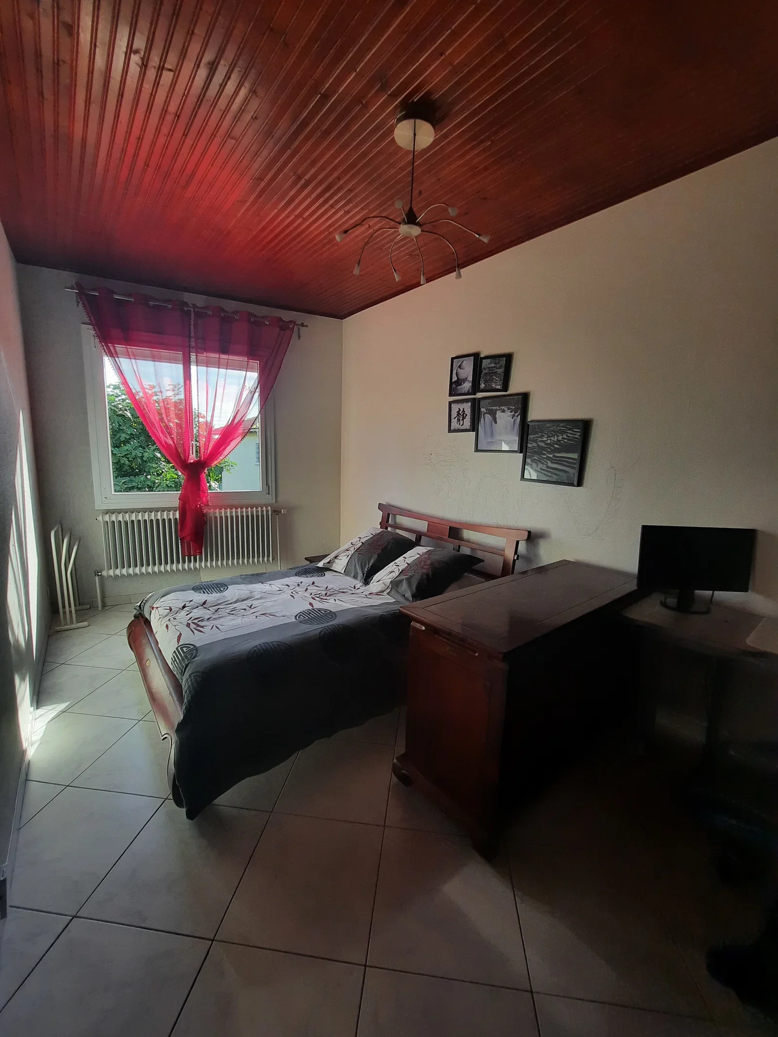 Room Rue Favier in Vaulx-en-Velin