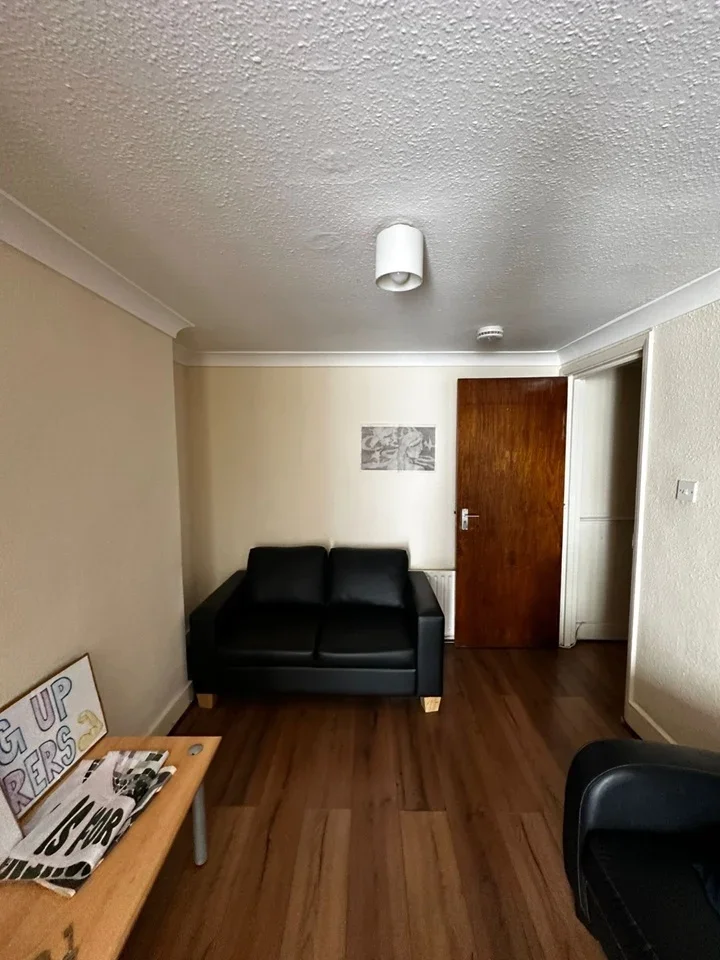 Flat Bayham Street in Greater London