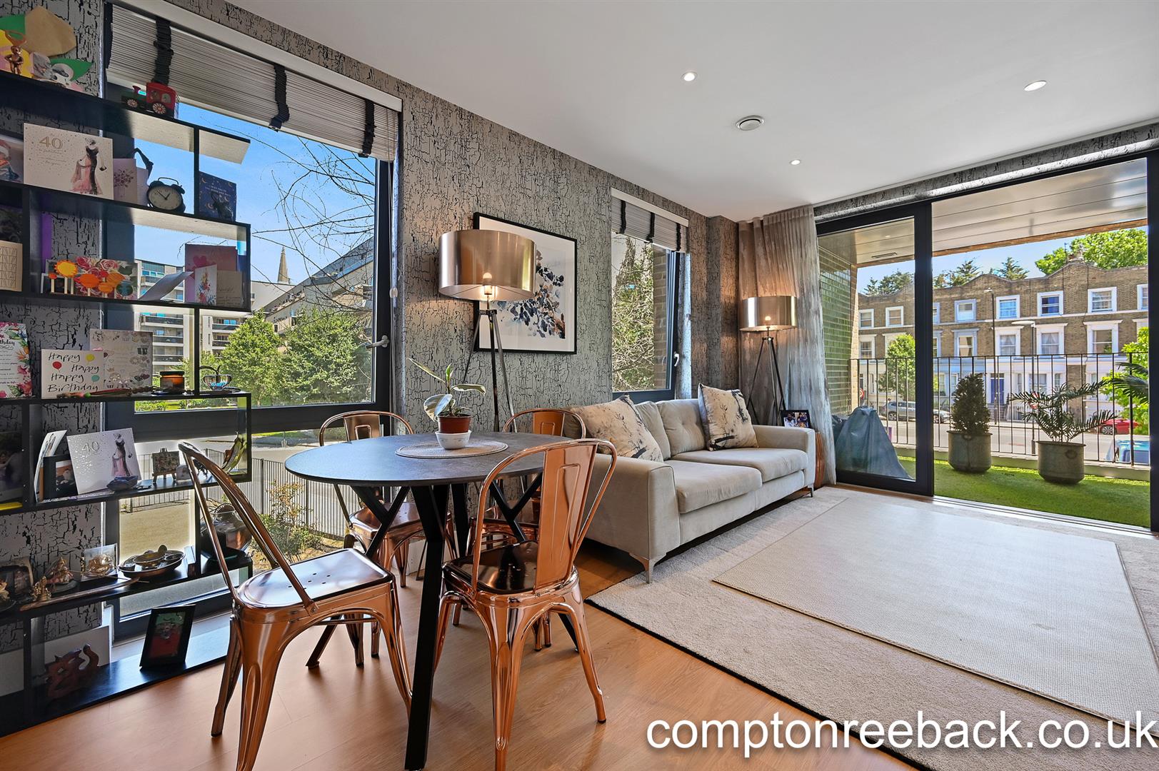 Flat Hansel Road in Greater London
