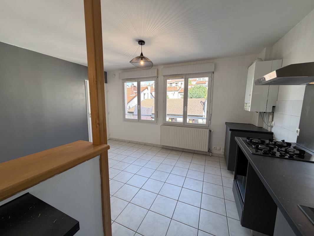Flat Rue Clément Forissier in Saint-Étienne