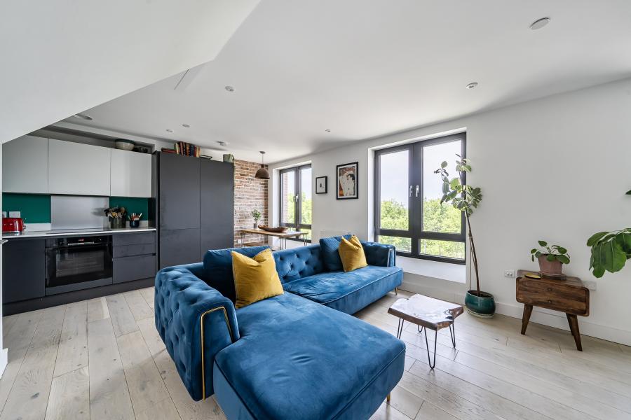 Flat Bath Road in Slough