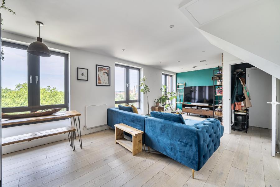 Flat Bath Road in Slough
