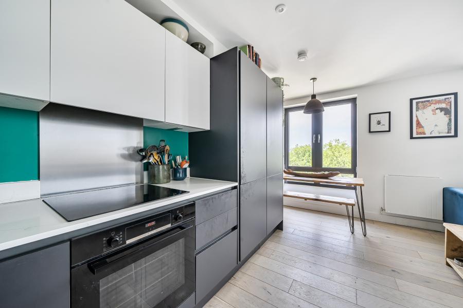 Flat Bath Road in Slough