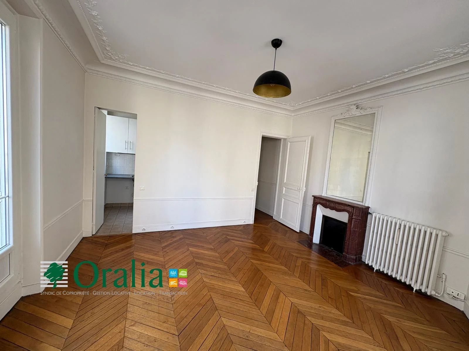 Flat Rue Froidevaux in Paris