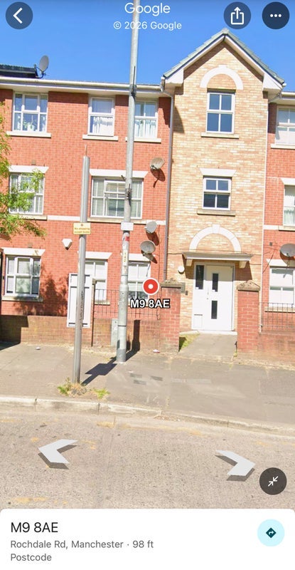 Flat Bankfield Street in Manchester