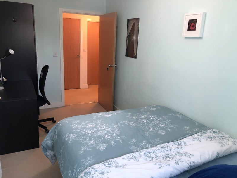 Room Fairthorn Road in Greater London