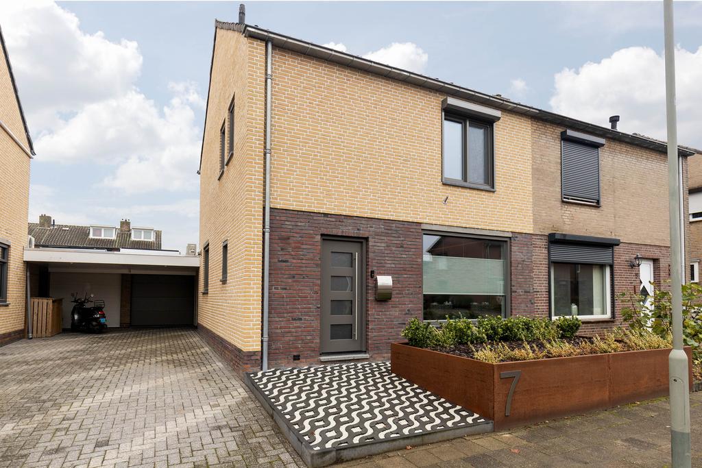 Huis Muntstraat 7 in Born