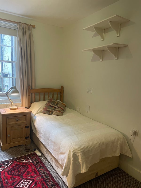 Room Redesdale Street in Greater London